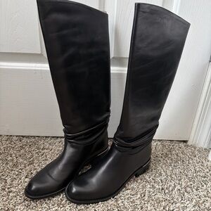 Sleek Black Over the Knee Leather Boots